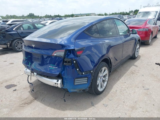 2021 TESLA MODEL Y 5YJYGDEE4MF090058 Photo 3