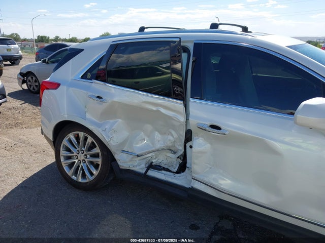 2018 CADILLAC XT5 1GYKNGRS3JZ241162 Photo 5