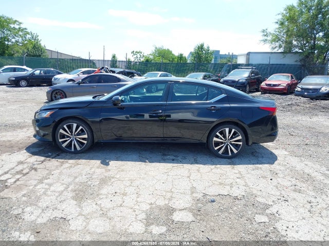 1N4BL4CW6LC248219 Nissan 2020