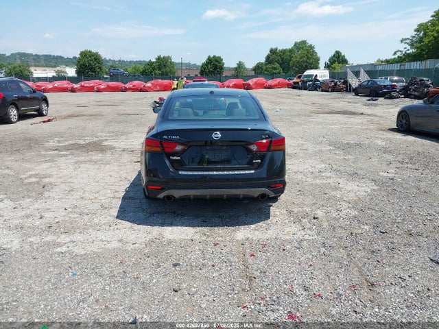 1N4BL4CW6LC248219 Nissan 2020