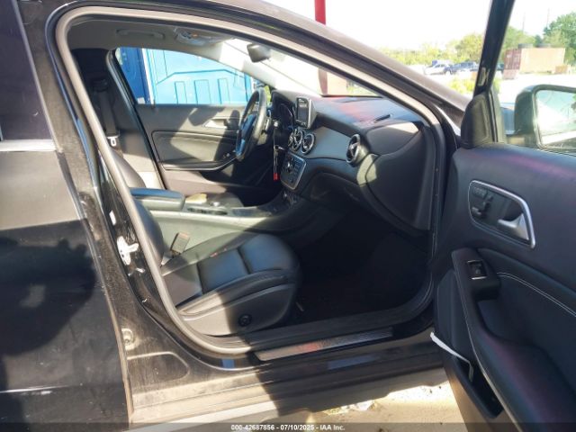 2015 MERCEDES-BENZ GLA 250 WDCTG4GB7FJ033114 Photo 4