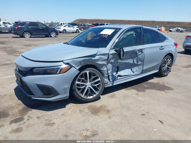 Honda Civic Touring 2024 2HGFE1F97RH302483 Image 2