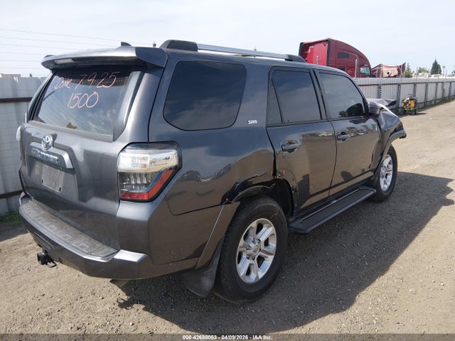 2022 TOYOTA 4RUNNER JTEEU5JR1N5260031 Photo 3