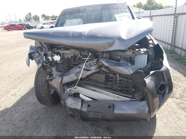 2022 TOYOTA 4RUNNER JTEEU5JR1N5260031 Photo 5