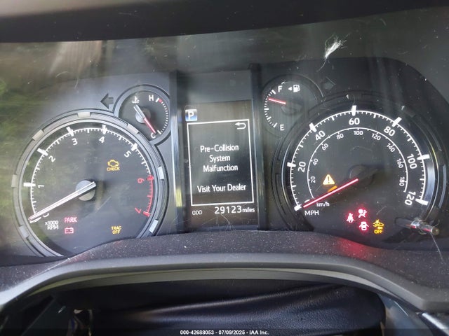 2022 TOYOTA 4RUNNER JTEEU5JR1N5260031 Photo 6