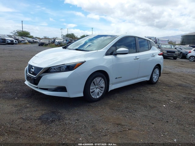 1N4AZ1CP8JC304644 Nissan LEAF S