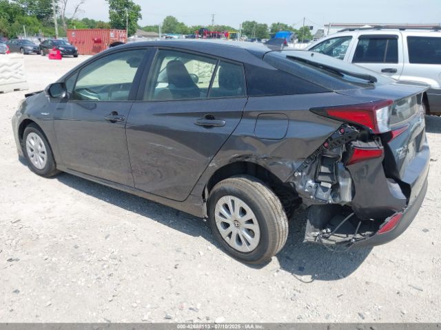 2021 TOYOTA PRIUS JTDKAMFU9M3145663 Photo 2
