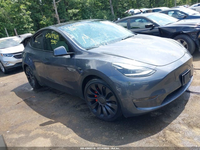 2023 TESLA MODEL Y 7SAYGDEF5PF890934 Photo 0