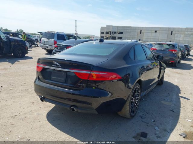 2016 JAGUAR XF SAJBF4BV1GCY08472 Photo 3