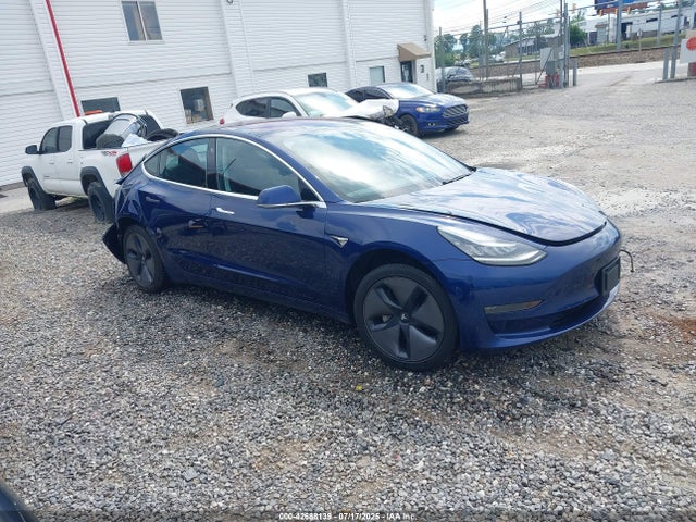 2018 TESLA MODEL 3 5YJ3E1EA5JF027025 Photo 0
