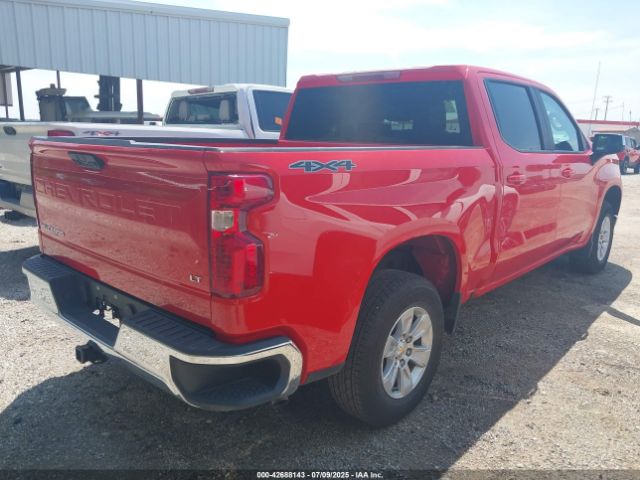 2025 CHEVROLET SILVERADO 1500 1GCUKDED0SZ131975 Photo 3