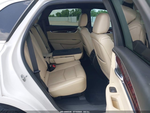 2017 CADILLAC XT5 1GYKNBRS0HZ194069 Photo 7