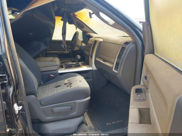 2009 DODGE RAM 1500 1D3HB18TX9S762617 Photo 4