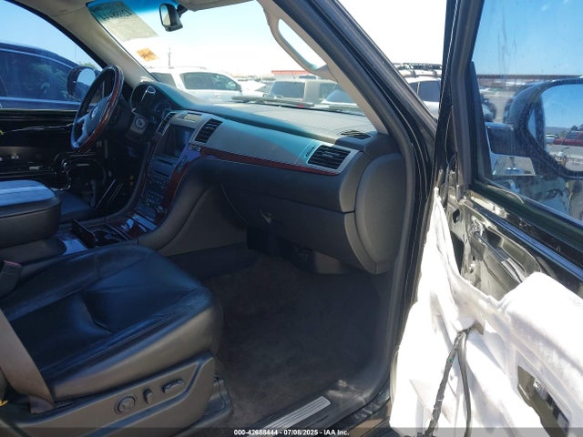 2009 CADILLAC ESCALADE 1GYFK132X9R234303 Photo 4