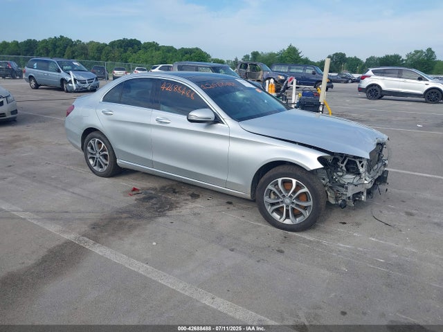 Aukcja sprzedaży 2016 Mercedes-benz C 300 4matic/luxury 4matic/sport 4matic, vin: 55SWF4KB9GU109209, numer aukcji: 42688488