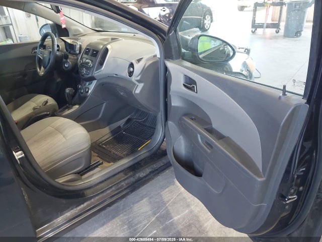 1G1JC6SG4E4113368 Chevrolet lwe