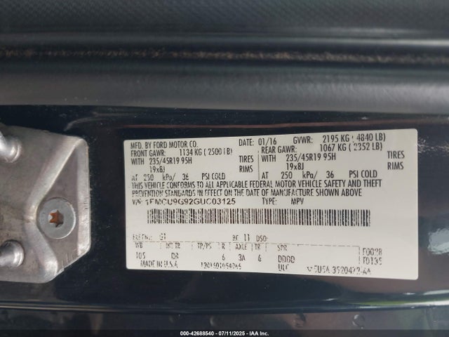 1FMCU9G92GUC03125 Ford 2016