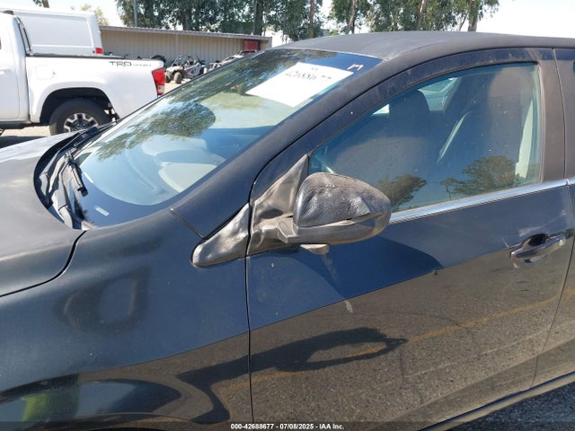 1G1JC6SG1F4129271 Chevrolet lwe