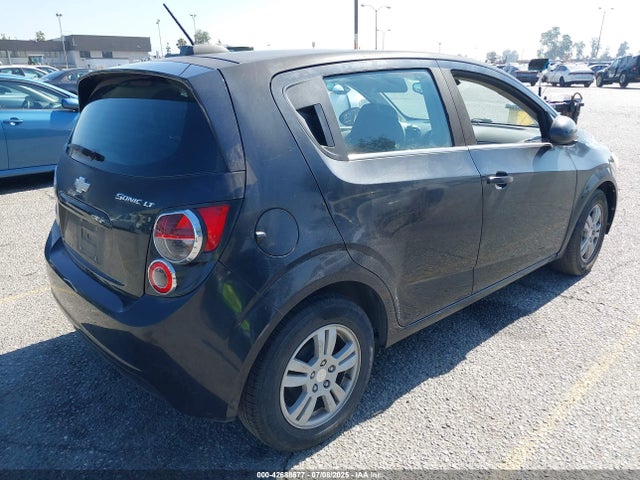 1G1JC6SG1F4129271 Chevrolet lwe