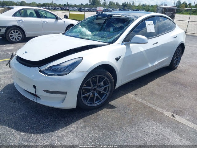 Tesla MODEL 3 2020 5YJ3E1EA4LF792746 Image 2