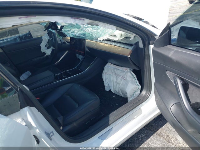 Tesla MODEL 3 2020 5YJ3E1EA4LF792746 Image 5