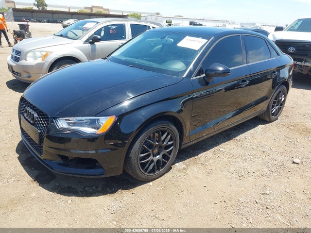 2015 AUDI A3 WAUACGFF2F1097587 Photo 1