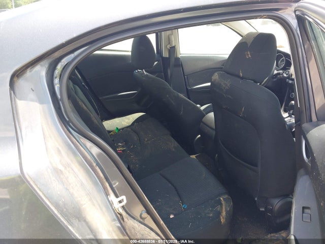 3MZBM1V71FM136911 Mazda pe