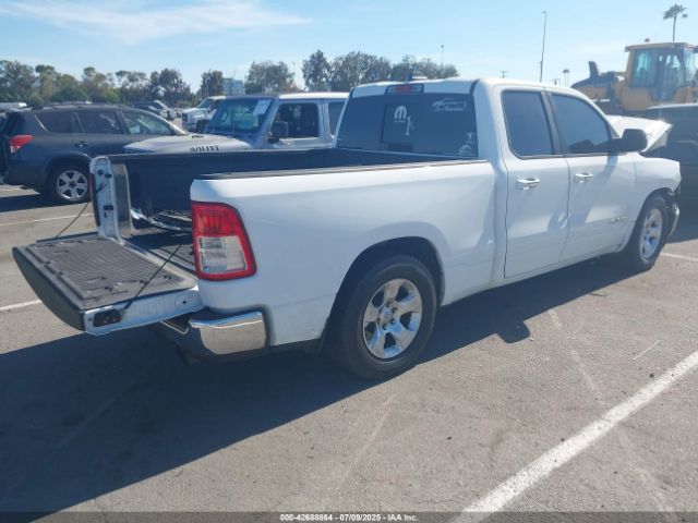 2019 RAM 1500 1C6RREBT6KN679612 Photo 3