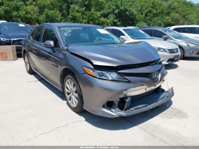 2018 TOYOTA CAMRY 4T1B11HK4JU574530