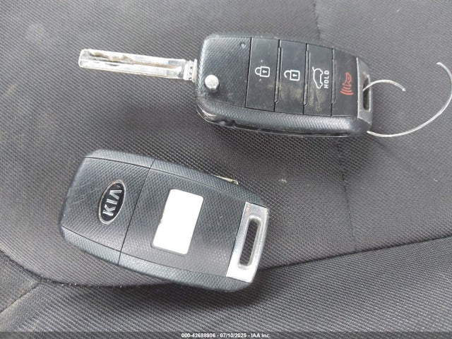 KIA dohc gdi gamma 2015 KNDJN2A22F7809212 Image 11