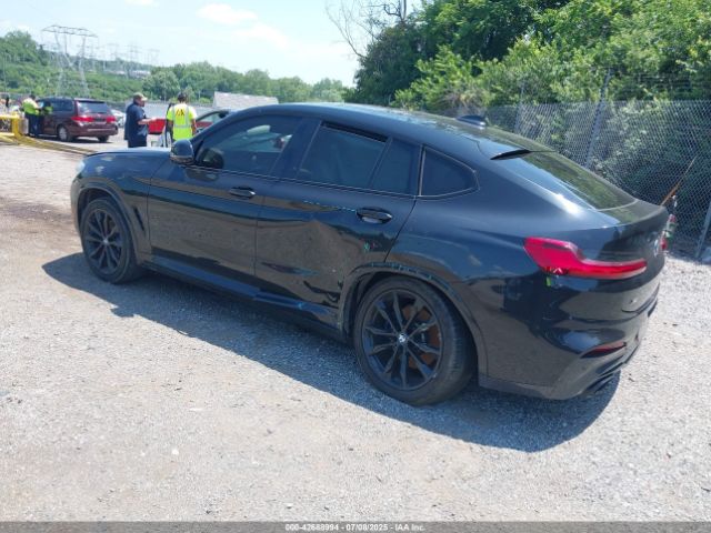 2019 BMW X4 5UXUJ5C53KLJ64023 Photo 2