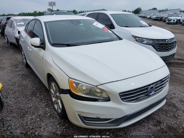 Aukcja sprzedaży 2015 Volvo S60 T5, vin: YV140MFJ1F1345575, numer aukcji: 42689025