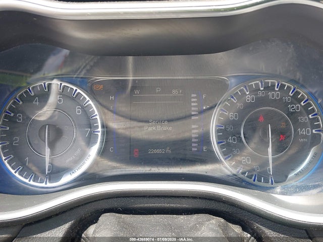 Aukcja sprzedaży 2015 Chrysler 200 Limited, vin: 1C3CCCAB6FN558926, numer aukcji: 42689074