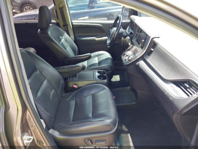 2016 TOYOTA SIENNA 5TDXK3DC7GS696605 Photo 4