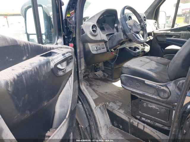 Mercedes-Benz om654 2024 W1W4NCHY3RT192268 Image 6
