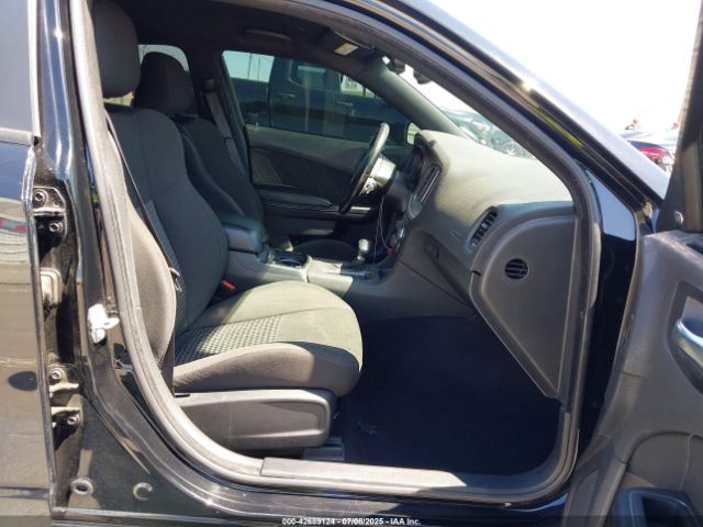 2019 DODGE CHARGER 2C3CDXHG0KH748634 Photo 4