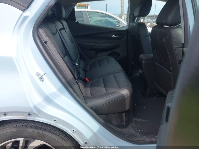 1G1FX6S01P4150894 Chevrolet 2023