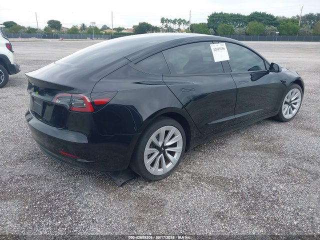 2023 TESLA MODEL 3 5YJ3E1EA8PF585041 Photo 3