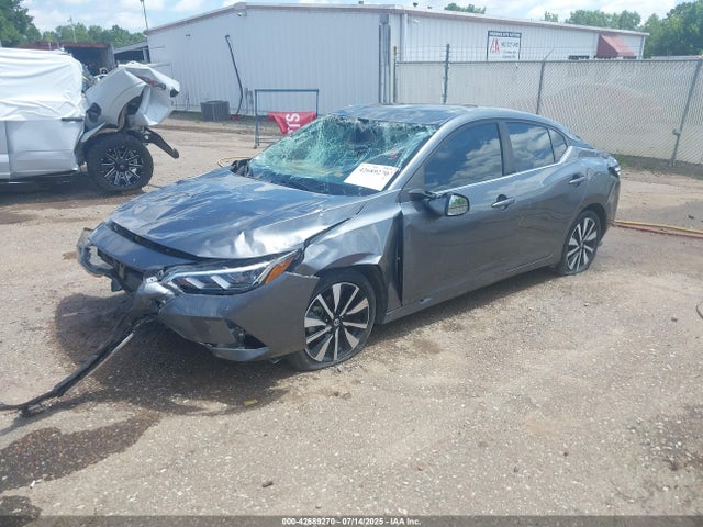 3N1AB8CV8NY300941 Nissan Sentra
