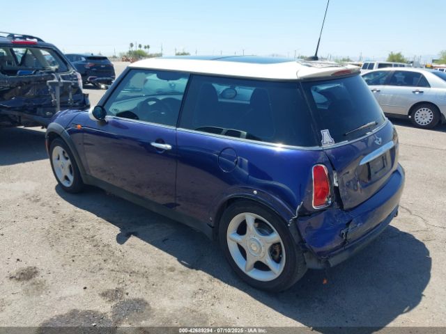 2005 MINI COOPER WMWRC33455TJ66516 Photo 2