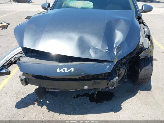 3KPF24AD8RE725721 KIA mpi nu