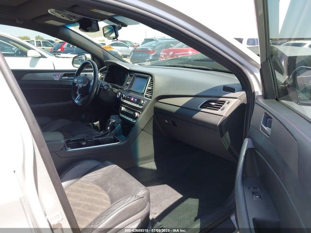 2018 Hyundai Sonata Sport მანქანა იყიდება აუქციონზე, vin: 5NPE34AF8JH668091, აუქციონის ნომერი: 42689315