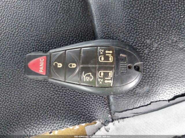 2013 CHRYSLER TOWN & COUNTRY 2C4RC1BG0DR669959 Photo 10