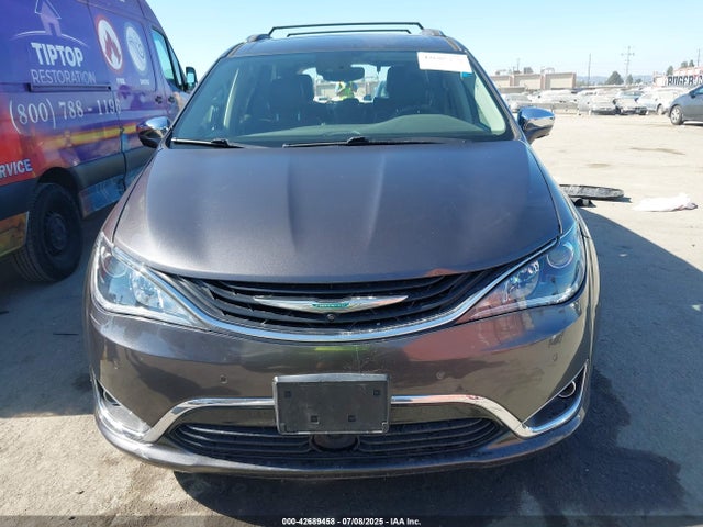 2C4RC1N77JR230233 Chrysler 2018
