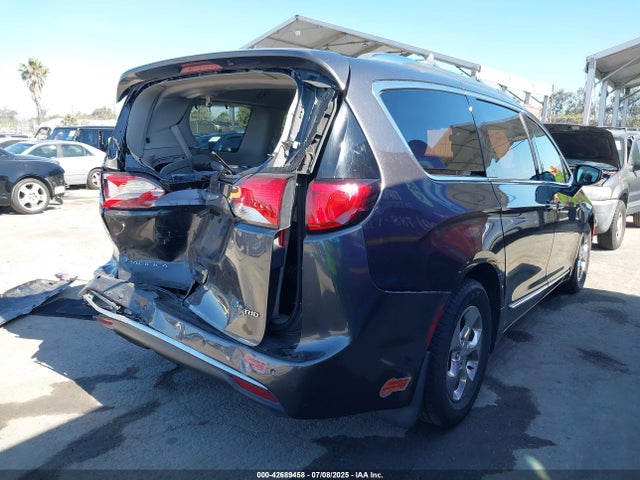 2C4RC1N77JR230233 Chrysler 2018