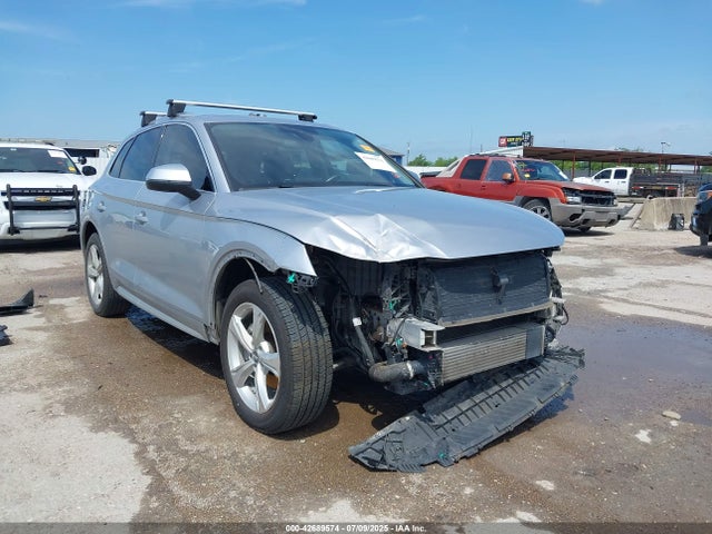 2020 AUDI Q5 WA1ANAFY3L2082544 Photo 0