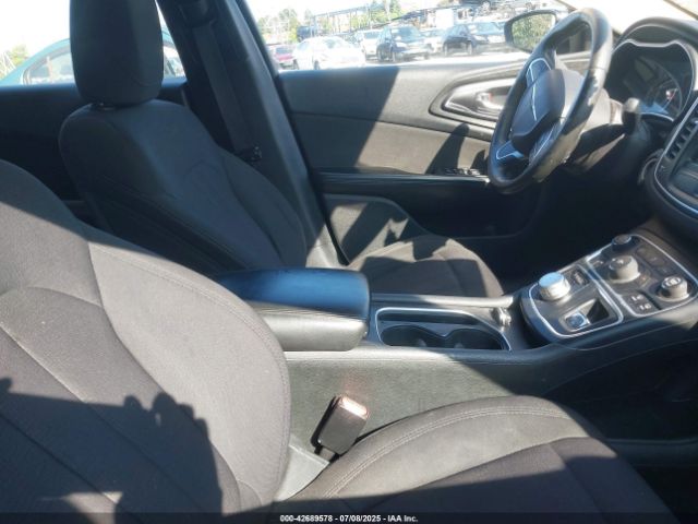 2015 CHRYSLER 200 1C3CCCAB5FN504114 Photo 4
