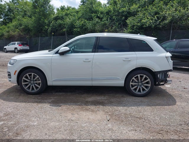 WA1VAAF71HD010516 Audi 2017