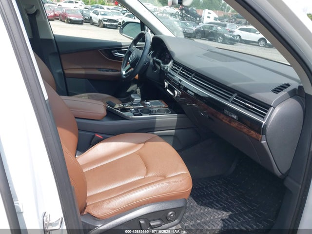 WA1VAAF71HD010516 Audi 2017