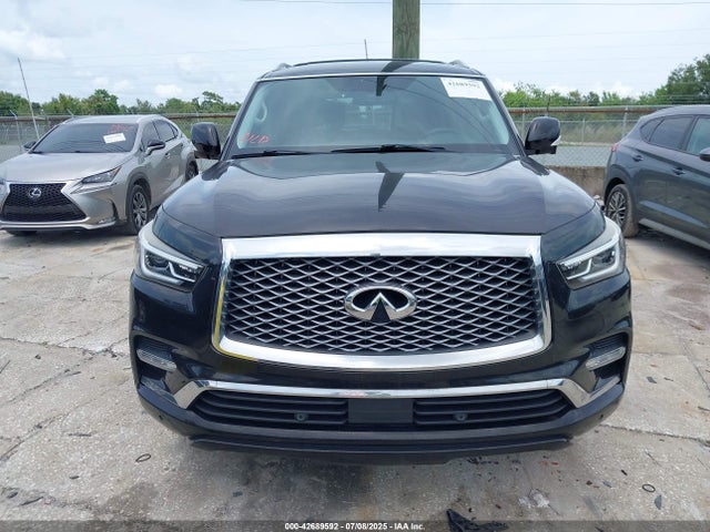 JN8AZ2NF1J9663338 Infiniti QX80
